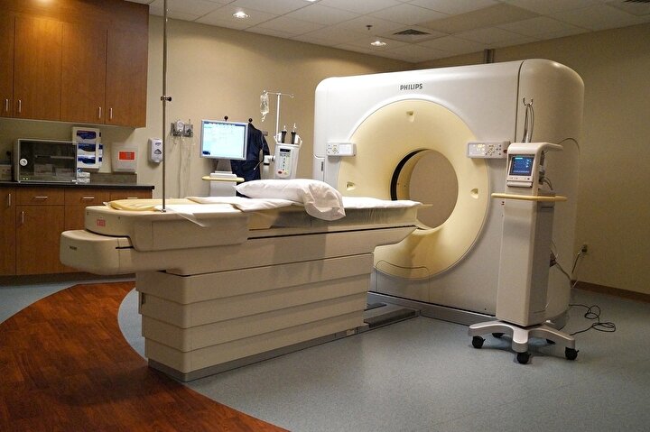Iranian Companies to Supply 70 CT Scanner Devices for Domestic Use