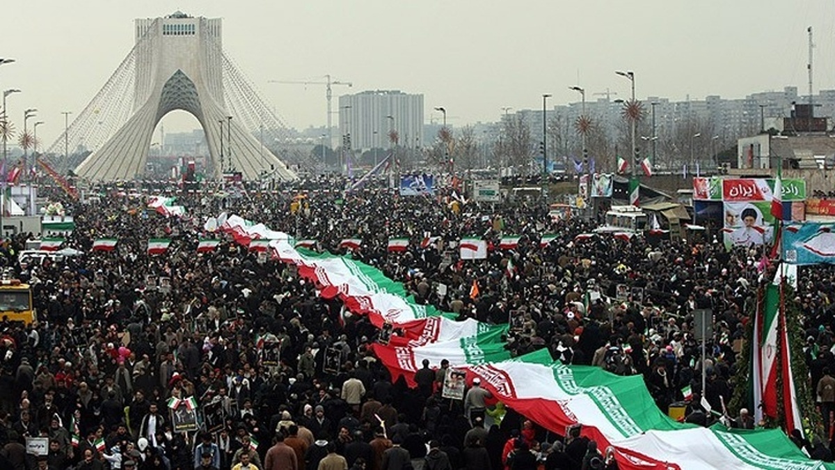 راهپیمایی ۲۲ بهمن با حضور گسترده مردم برگزار می‌شود
