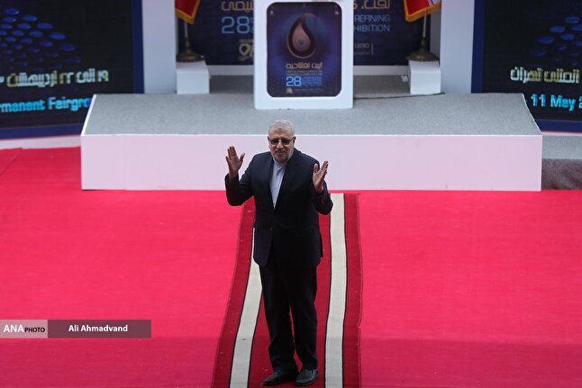 افتتاح نمایشگاه بین‌المللی نفت، گاز، پتروشیمی و پالایش در تهران