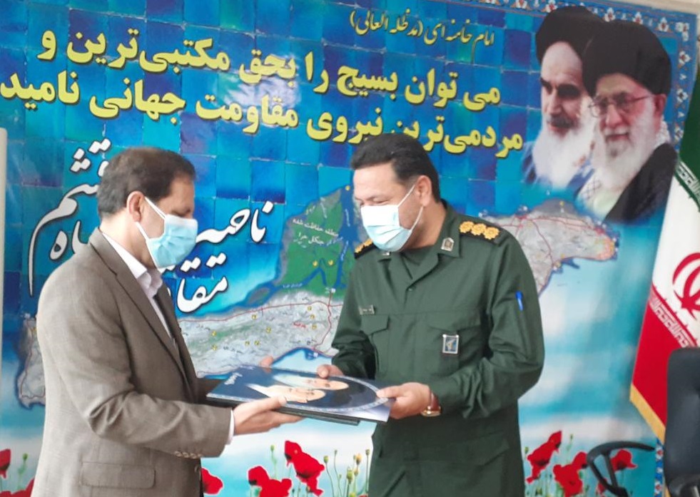 محمدحسین رنجبر در دیدار با فرمانده ناحیه مقاومت بسیج قشم