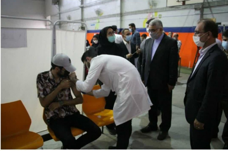 تمام دانشجویان علوم پزشکی دانشگاه آزاد اسلامی رشت واکسینه شدند