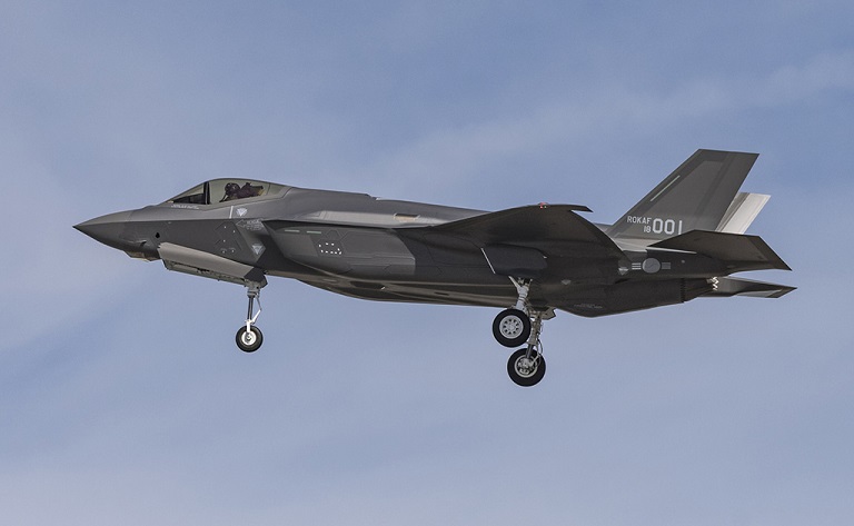 F-35-ROKAF-1st-flight.jpg