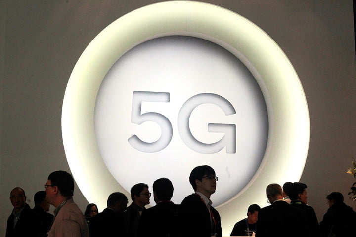 5g-sign-is-pictured-at-the-quantum-stand-mwc-768x768.jpg