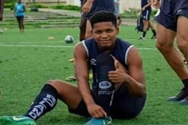 قتل ادوین اسپینوزا فوتبالیست اکوادوری.jpg
