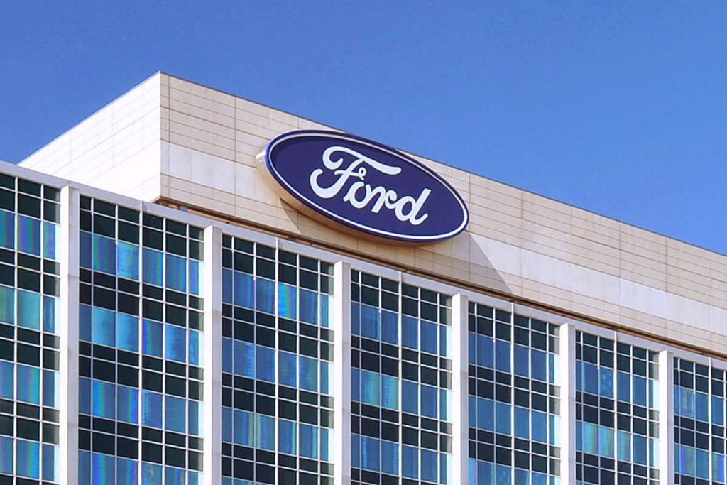 Ford-Logo-on-Dearborn-Headquarters-Building-002-1024x683.jpg