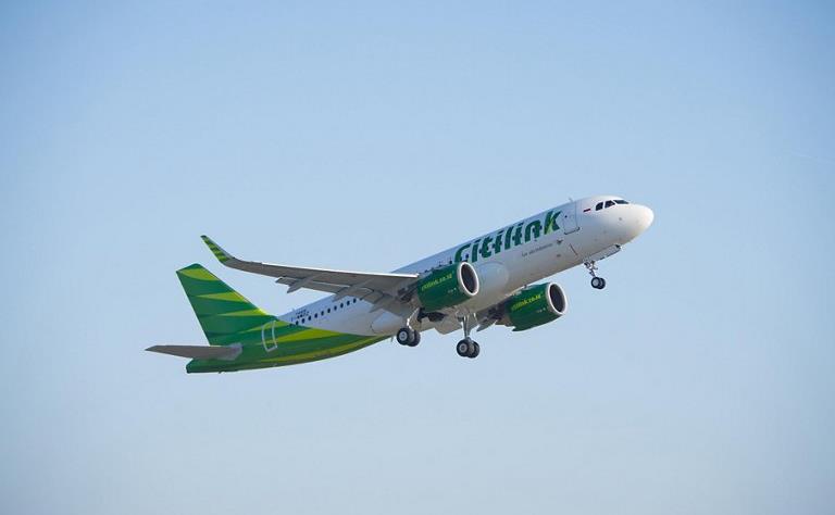 A320neo_Citilink_take-off.jpg