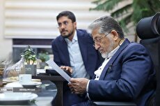 زیارة رئيس جامعة آزاد الإسلامية، بيجن رنجبر، عن شركات المعرفة التابعة للجامعة الواقعة في محافظة أصفهان