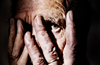 أمل جديد لمواجهة الخرف: علاج السمع قد يغيّر قواعد اللعبة لكبار السن