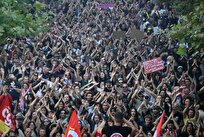 فرنسا: تظاهرات حاشدة عقب تعيين ليكورنو رئيساً للوزراء ورفضاً للتقشف