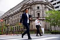 Japan's Economy Gradually Recovering amid Lingering Stagnation