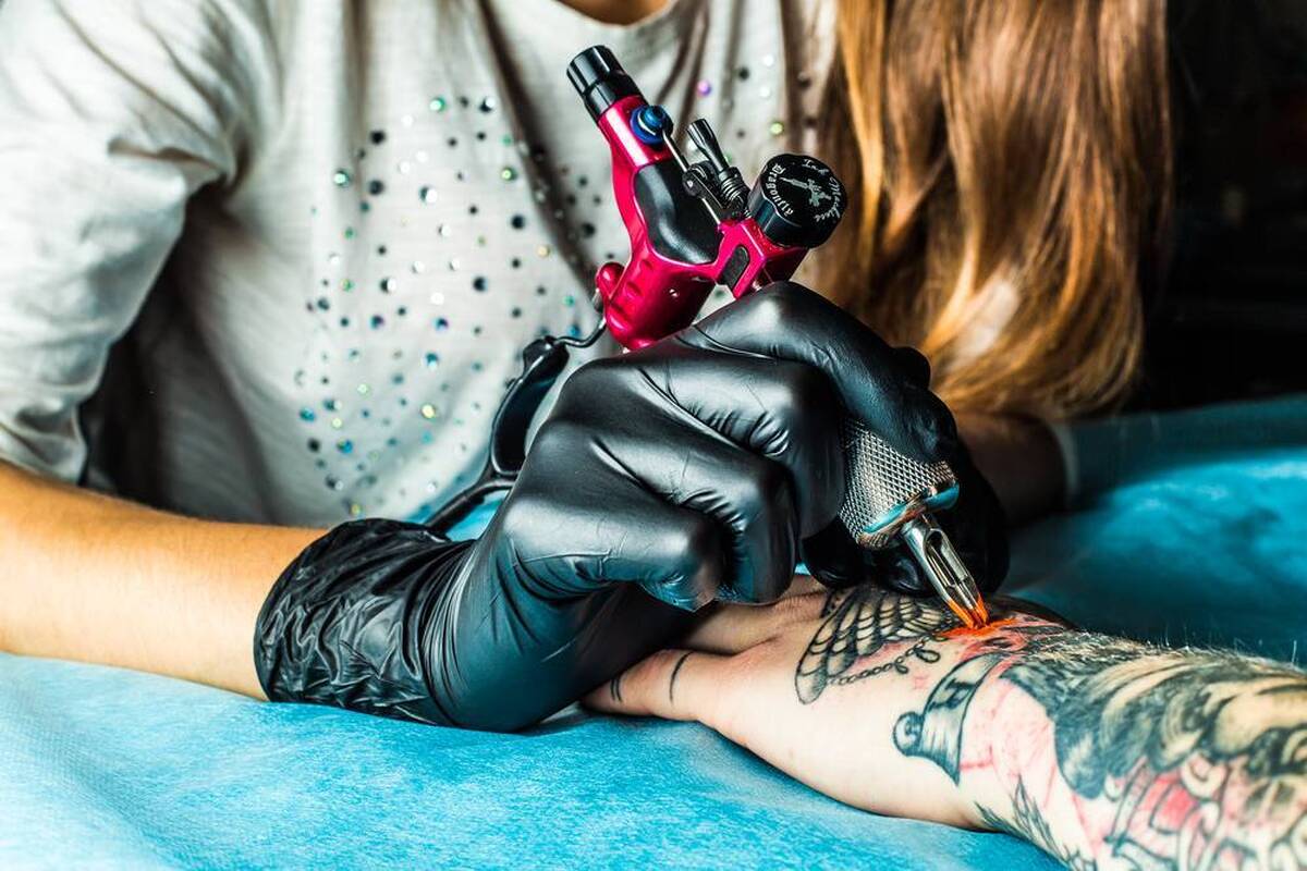 DYNAMIC TATTOOS PROMISE TO WARN WEARERS OF HEALTH THREATS -