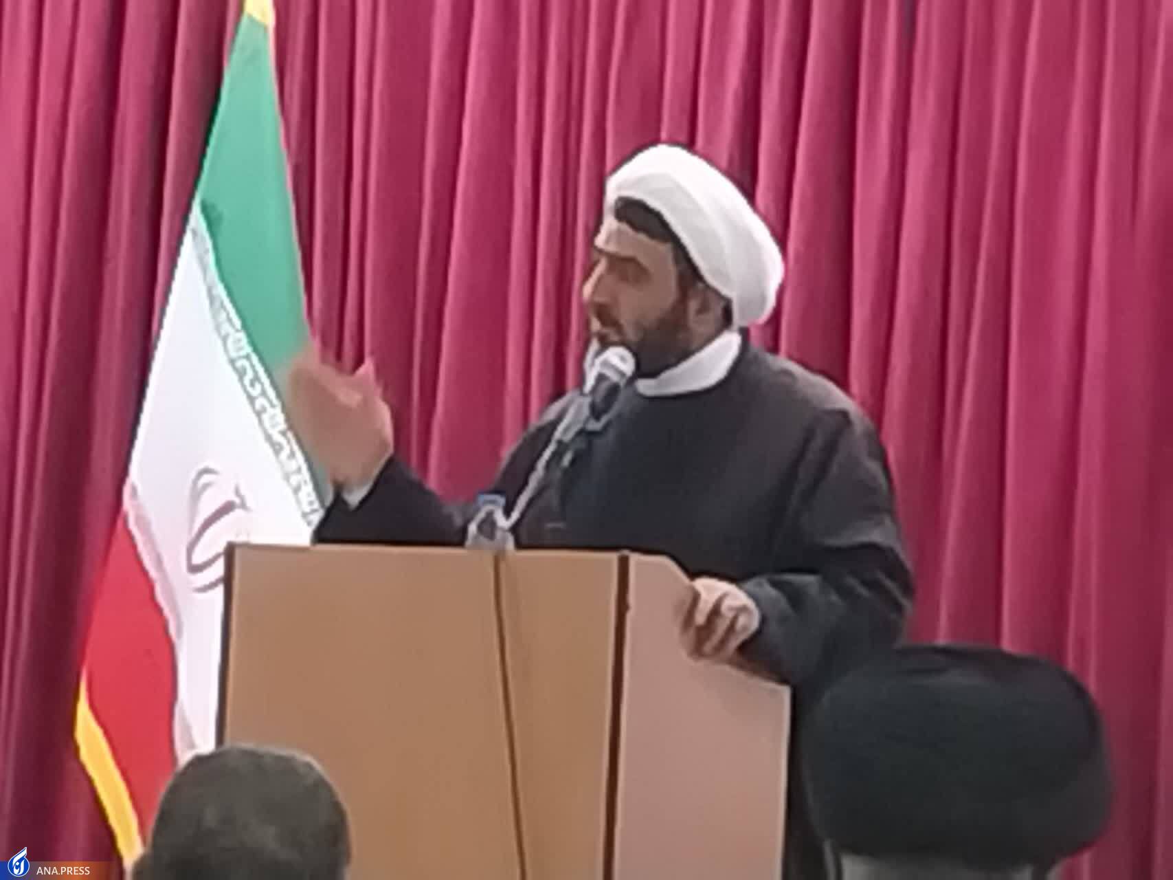 وحدت آرمانی و عالمانه؛ طلیعهای با کلیدداری شهید مفتح وحدت آرمانی و عالمانه؛ طلیعهای با کلیدداری شهید مفتح