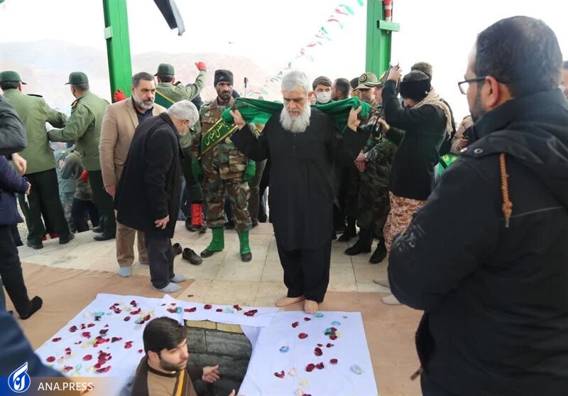 حجت‌الاسلام مومنی: مسئولان کار جهادی انجام دهند تا از دغدغه مردم کاسته شود