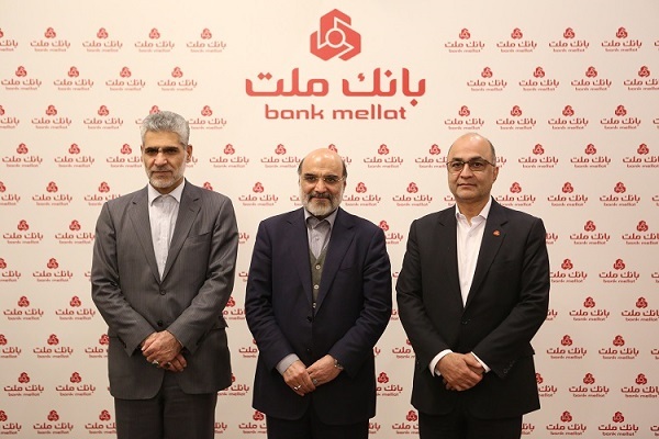 گردهمایی باشکوه مدیران صنعت پتروشیمی به میزبانی بانک ملت گردهمایی باشکوه مدیران صنعت پتروشیمی به میزبانی بانک ملت