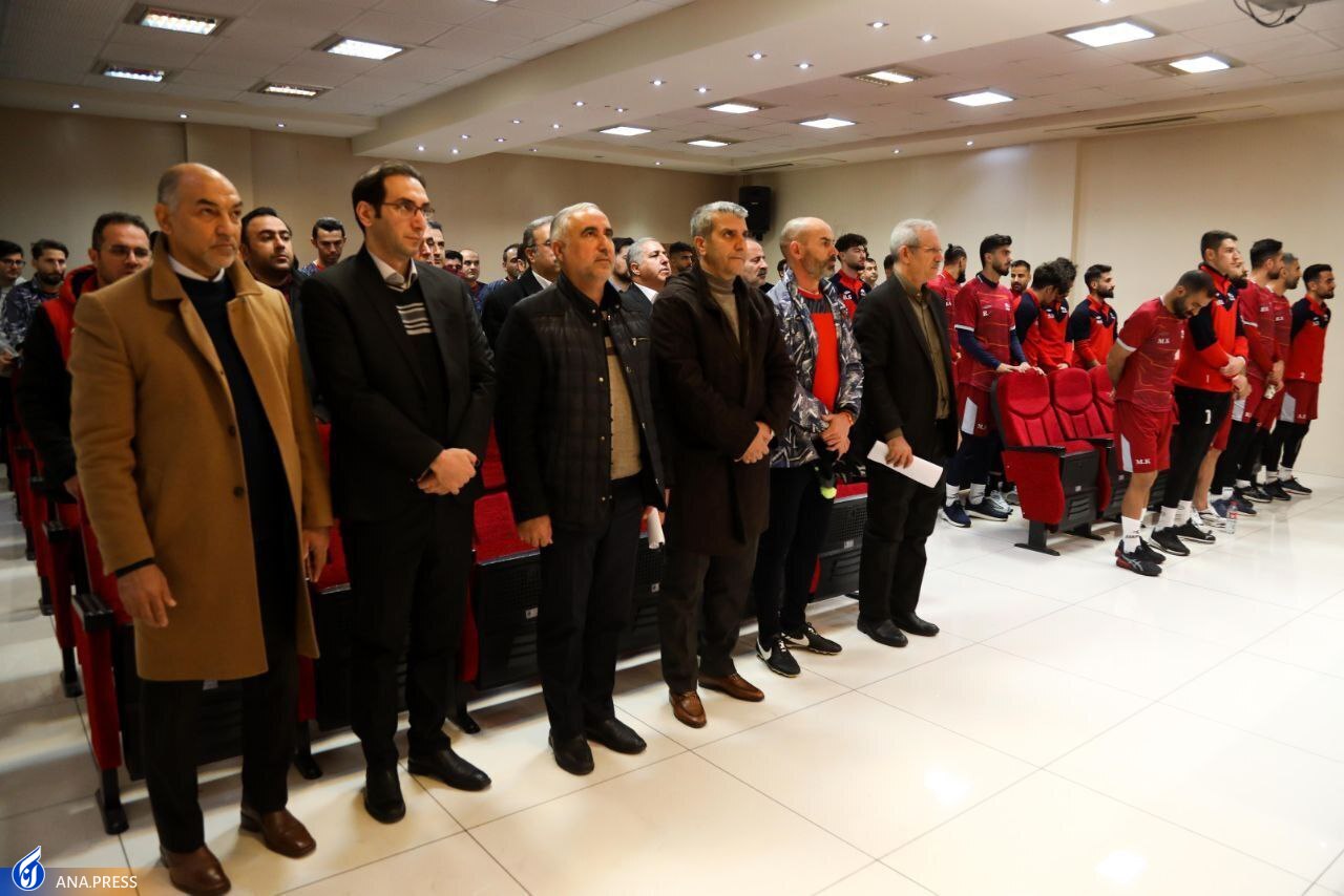 نصیرزاده: دریافتی بازیکنان تراکتور بینظیر خواهد شد نصیرزاده: دریافتی بازیکنان تراکتور بینظیر خواهد شد