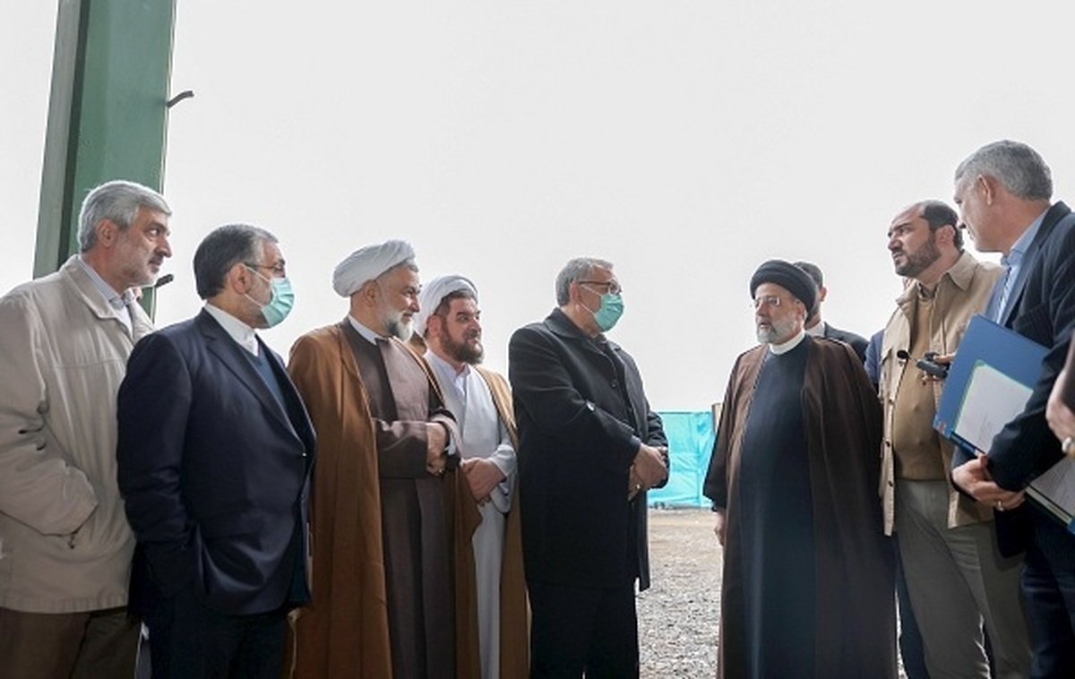 بازدید رئیسی از پلی‌‌کلینیک در حال ساخت پروژه بیمارستانی حضرت ابوالفضل (ع) نسیم‌شهر
