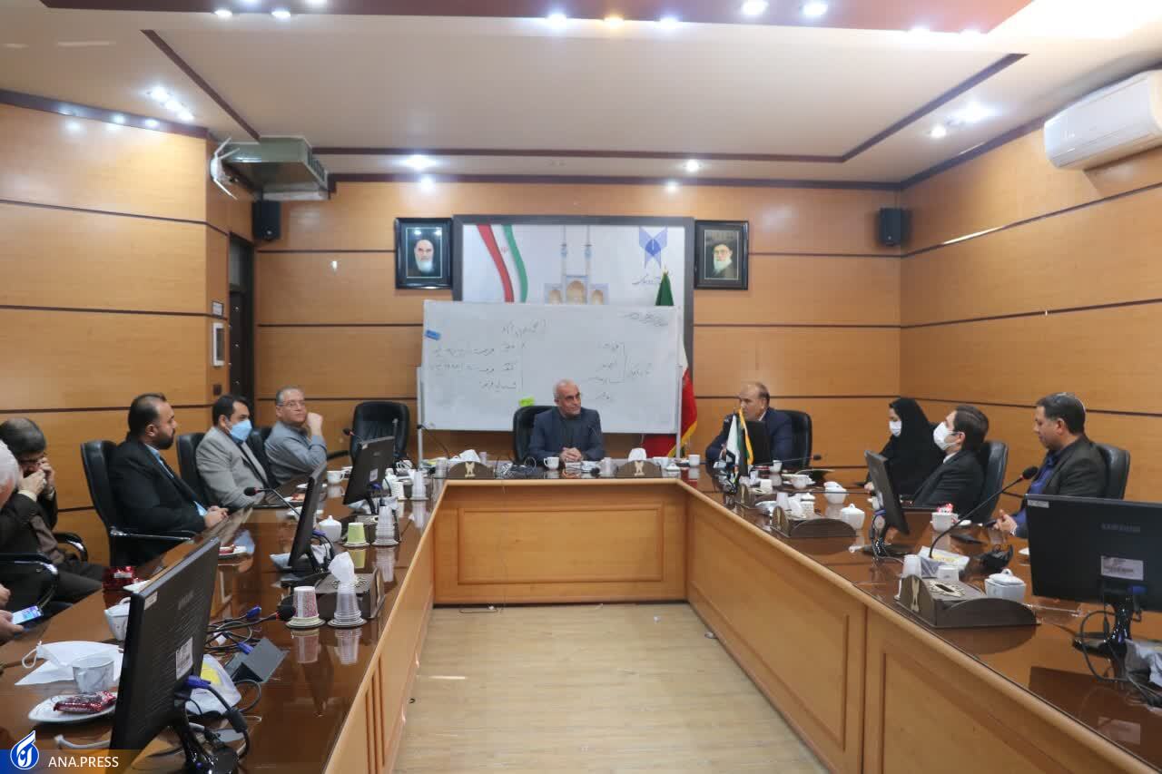 رویکرد دانشگاه آزاد پروژههای کاربردی و برخاسته از نیازهای صنعت، اقتصاد و جامعه است رویکرد دانشگاه آزاد پروژههای کاربردی و برخاسته از نیازهای صنعت، اقتصاد و جامعه است