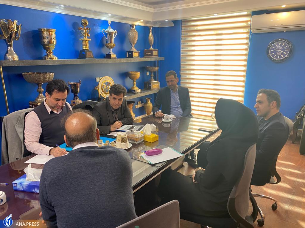 شرایط سخت فدراسیون فوتبال برای اخذ مجوز باشگاهی استقلال و پرسپولیس شرایط سخت فدراسیون فوتبال برای اخذ مجوز باشگاهی استقلال و پرسپولیس