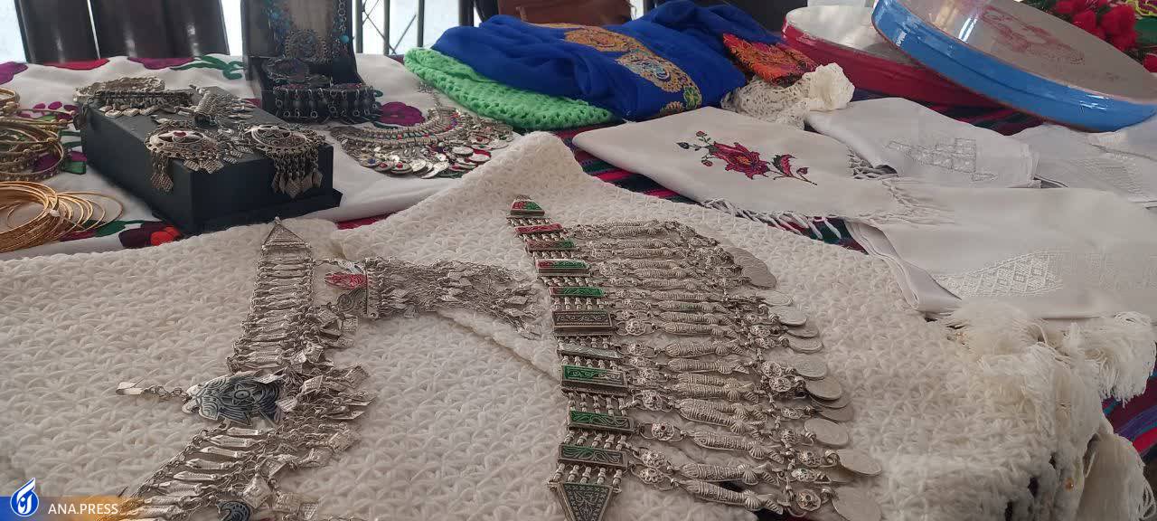 «یاقوت سرخ» حُسن ختام نمایشگاه اشتراکات فرهنگی ایران و افغانستان «یاقوت سرخ» حُسن ختام نمایشگاه اشتراکات فرهنگی ایران و افغانستان