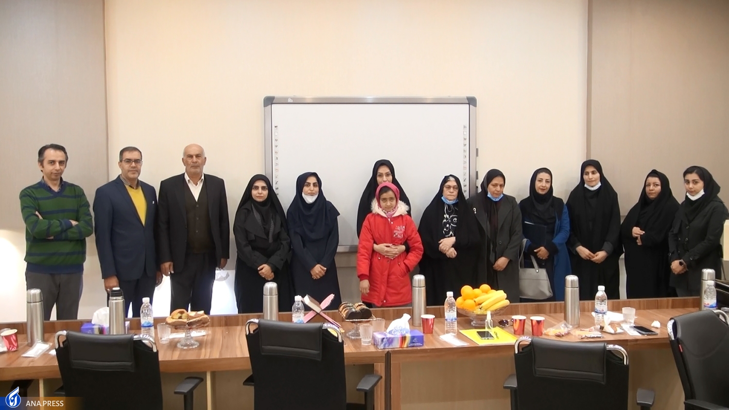 تأمین محرمانگی متون فارسی بر اساس رمزنگاری DNA با ارائه سیستم رمز جدید