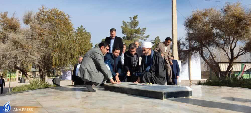 دشمن برای ایجاد ناآرامیها در کشور کمین نشسته است دشمن برای ایجاد ناآرامیها در کشور کمین نشسته است