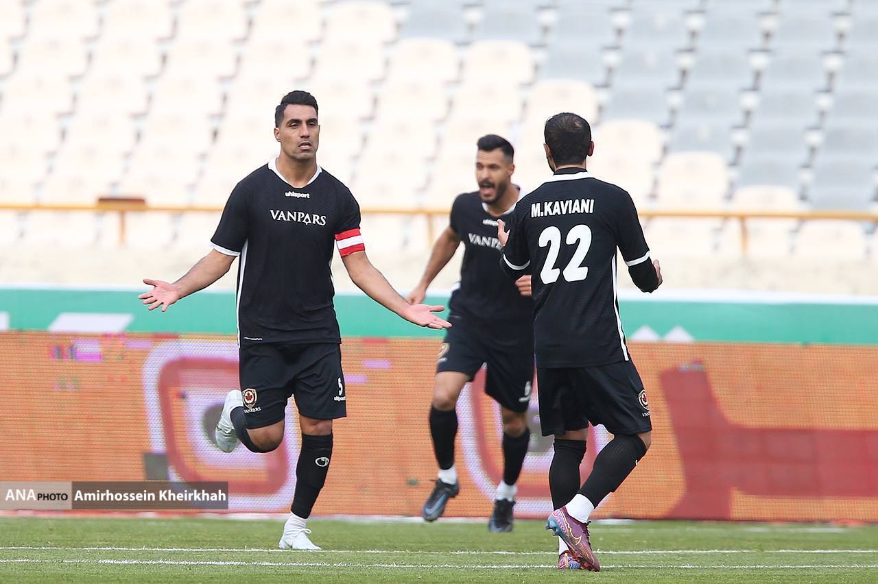 گزارش تصویری دیدار پرسپولیس مقابل ون پارس