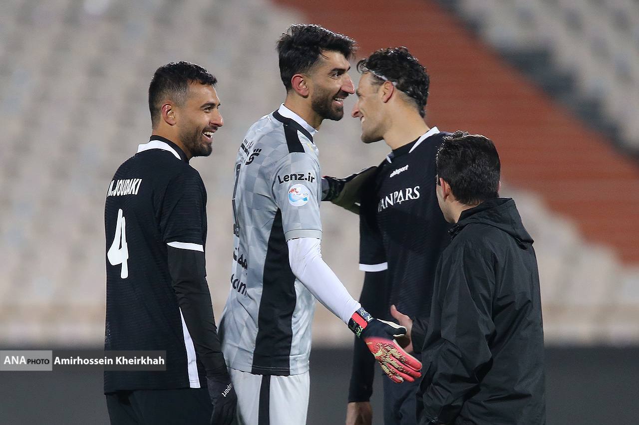 بیرانوند چگونه در جام حذفی منجی پرسپولیس شد+تصاویر بیرانوند چگونه در جام حذفی منجی پرسپولیس شد+تصاویر