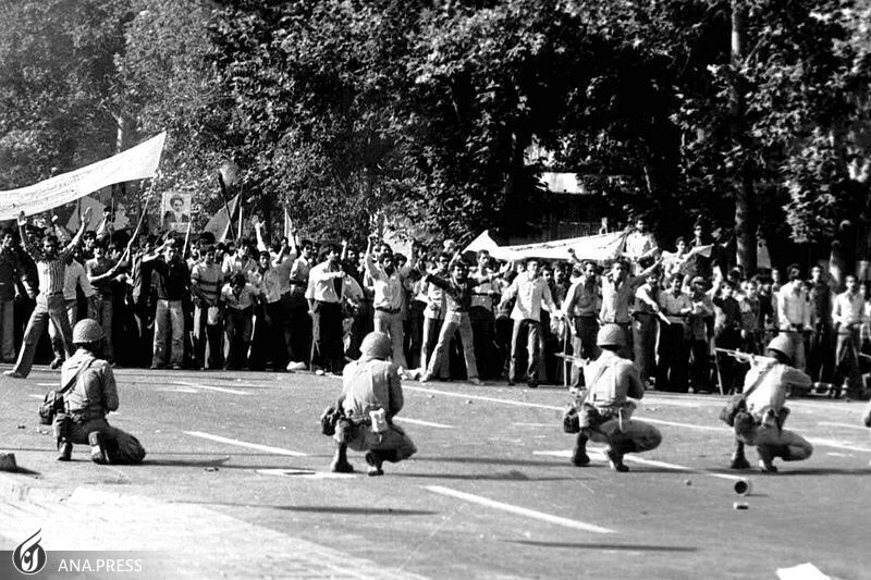 چرا از نورافشانی و هدایتبخشی ایام الله باید حفاظت کرد؟ چرا از نورافشانی و هدایتبخشی ایام الله باید حفاظت کرد؟