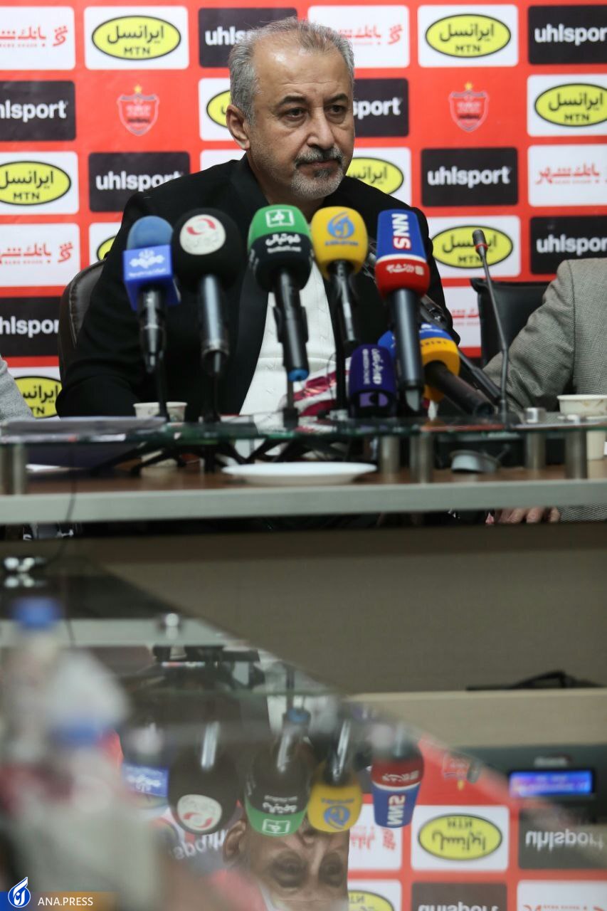 درویش:مشکلات را میدانستم جرات نمیکردم به پرسپولیس بیایم/برداشت از حساب باشگاه را باید در دانشگاه حقوق تدریس کنند! درویش:مشکلات را میدانستم جرات نمیکردم به پرسپولیس بیایم/برداشت از حساب باشگاه را باید در دانشگاه حقوق تدریس کنند!