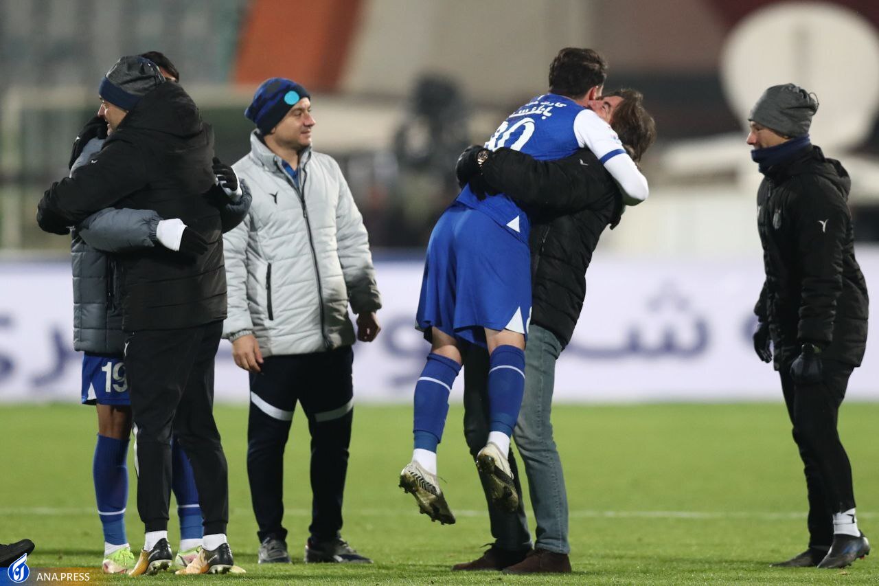 واکنش جالب ساپینتو به درخشش قائدی+عکس واکنش جالب ساپینتو به درخشش قائدی+عکس