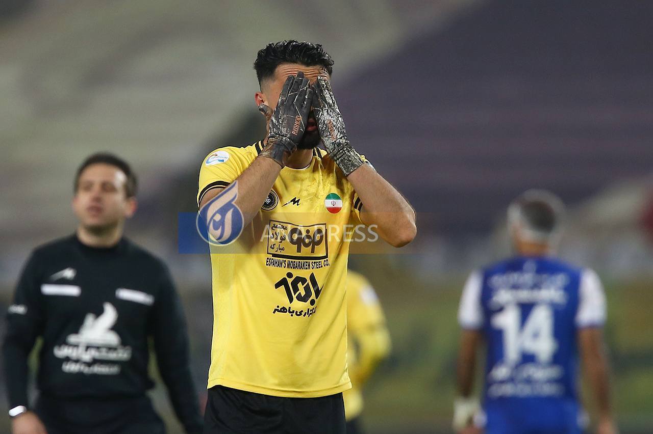 واکنش جالب نورافکن بعد از گلزنی به استقلال+ تصاویر واکنش جالب نورافکن بعد از گلزنی به استقلال+ تصاویر