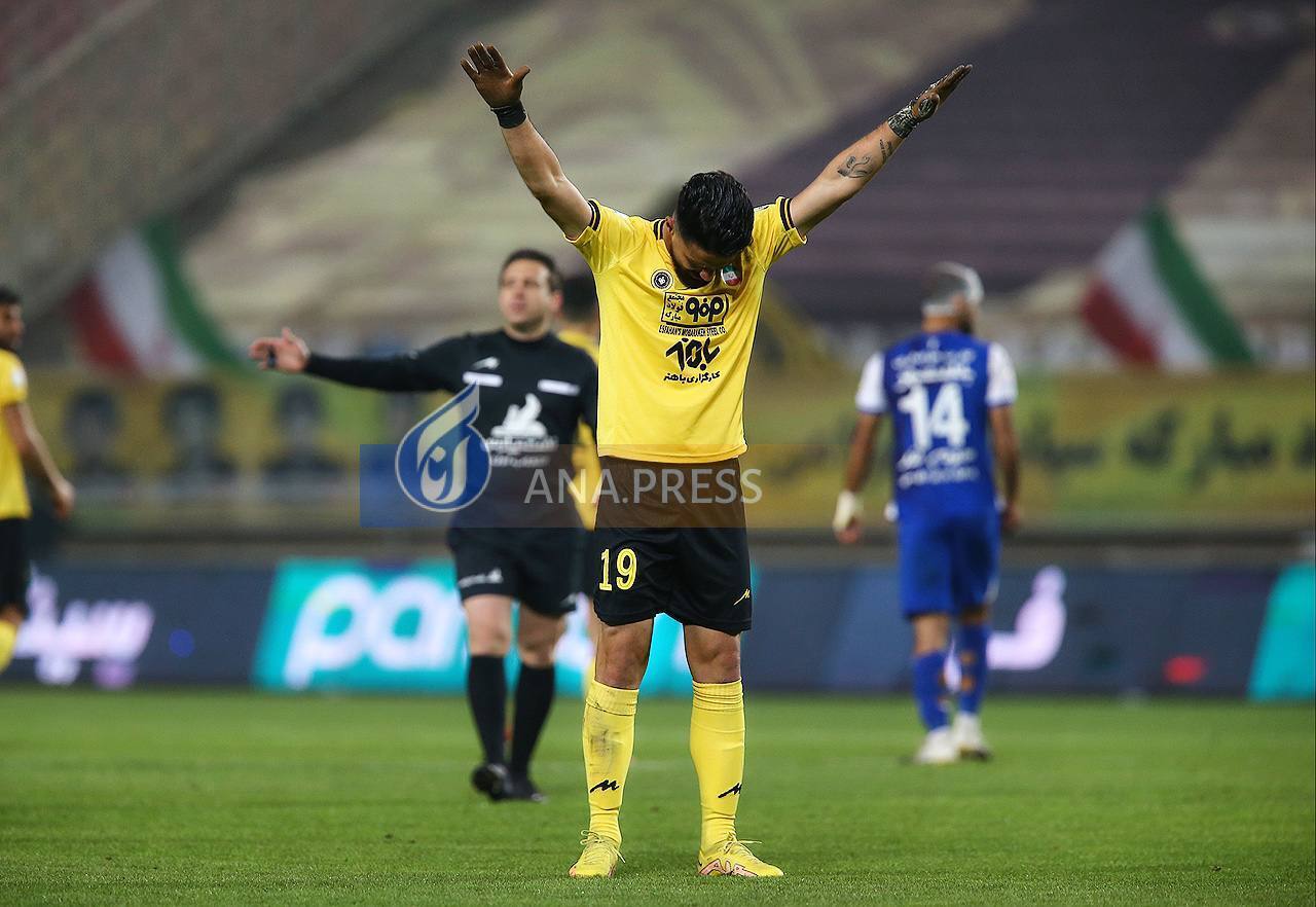 واکنش جالب نورافکن بعد از گلزنی به استقلال+ تصاویر