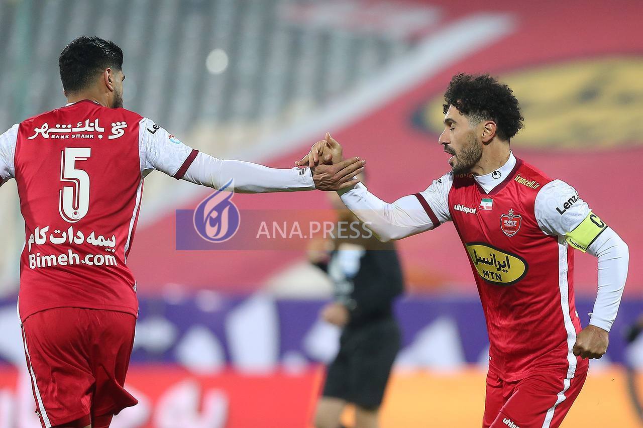 شادی متفاوت عالیشاه پس از فتح دروازه ذوبآهن+تصاویر شادی متفاوت عالیشاه پس از فتح دروازه ذوبآهن+تصاویر