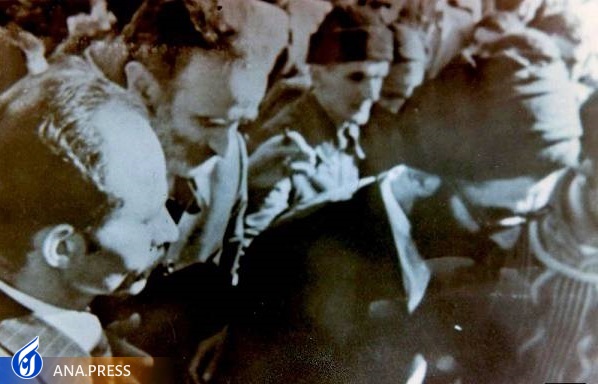 تجلیل مهندس بازرگان و شهید مطهری از پیشنهاد رهبر انقلاب تجلیل مهندس بازرگان و شهید مطهری از پیشنهاد رهبر انقلاب