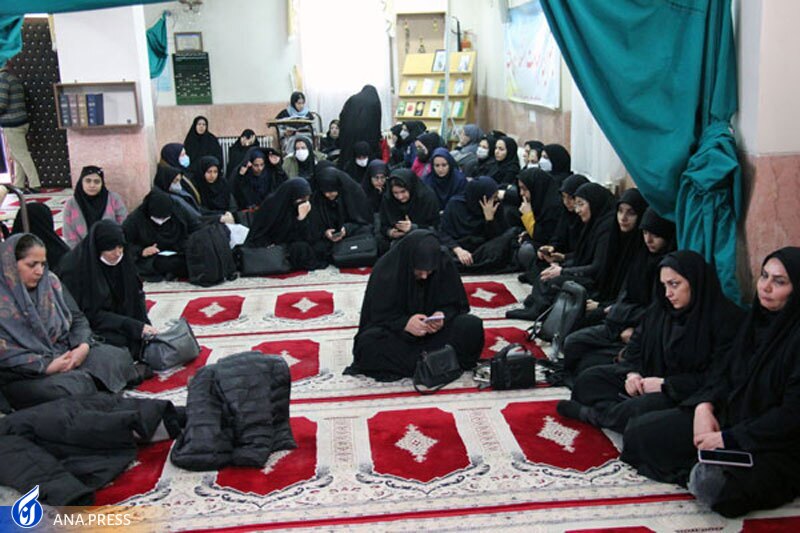 حضرت فاطمه(س) همواره به فکر رفع مشکلات فکری و معیشتی مردم بود