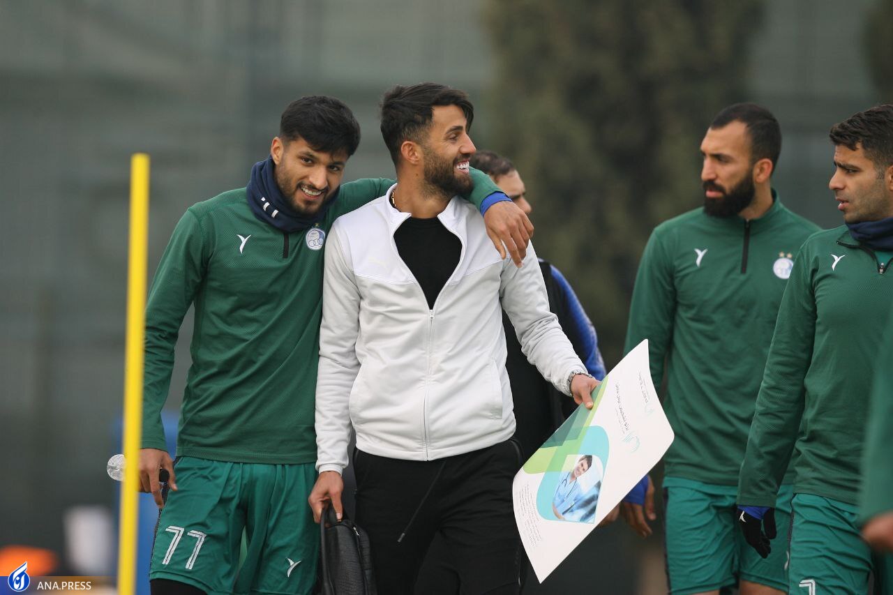 هافبک استقلال با عکس MRI به ساپینتو گزارش داد هافبک استقلال با عکس MRI به ساپینتو گزارش داد