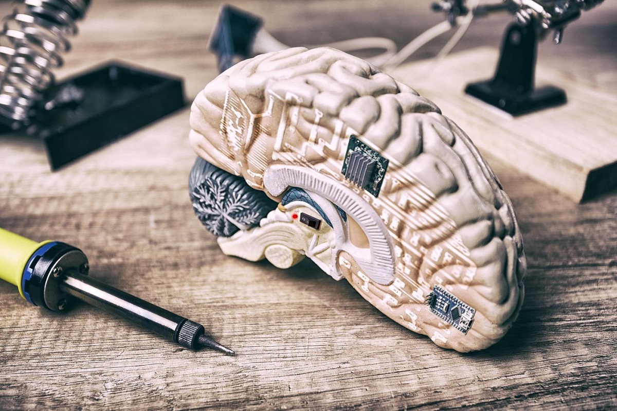 فناوری کنترل ذهن؛ ایده‌ای تخیلی یا ابزار رفع محدودیت‌های انسانی؟