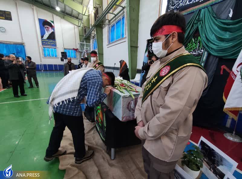 استقبال دانشگاهیان از شهدای جاویدالاثر استقبال دانشگاهیان از شهدای جاویدالاثر