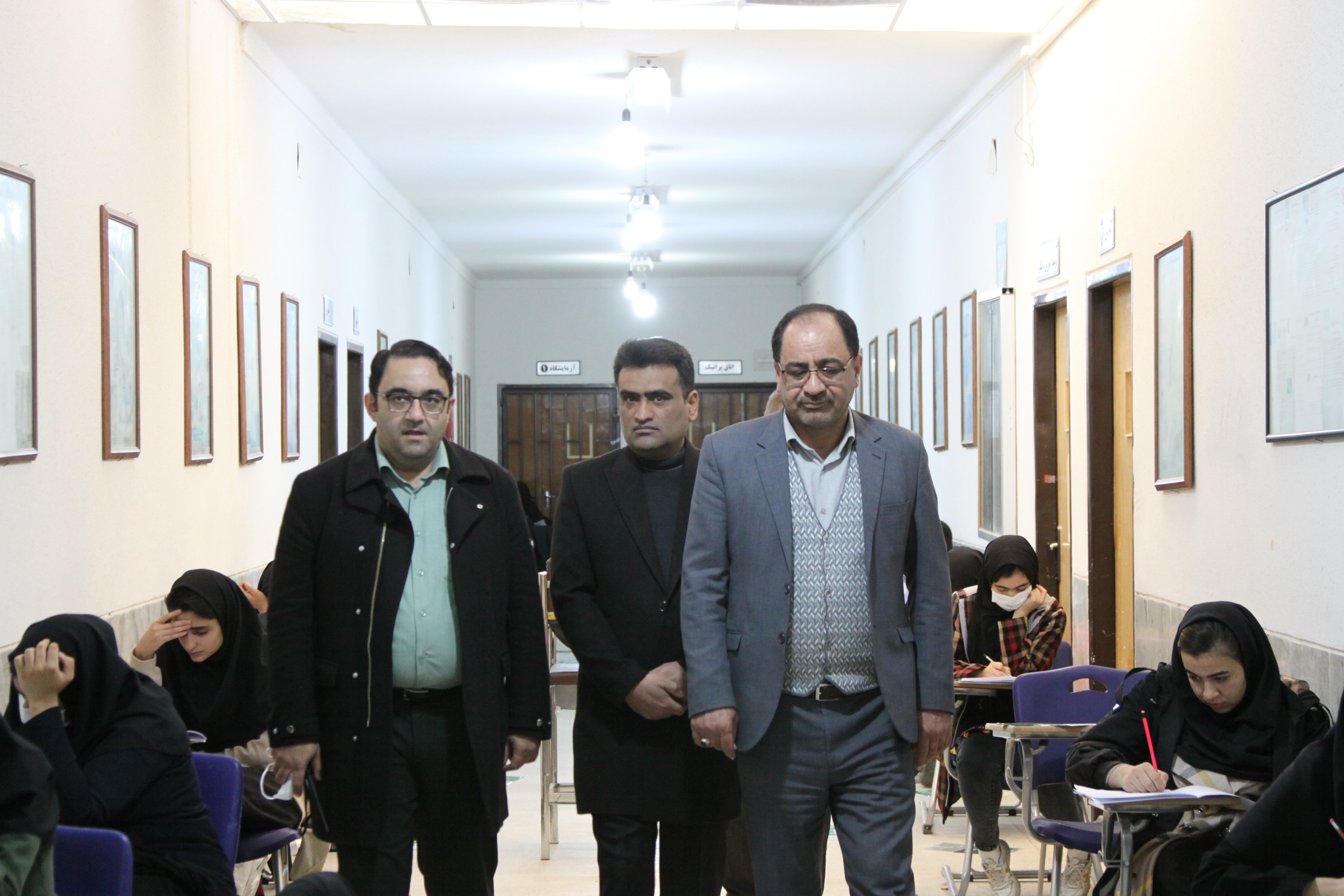 ماراتن نخستین مرحله آزمون سراسری ۱۴۰۲ در روزهای سرد زمستان