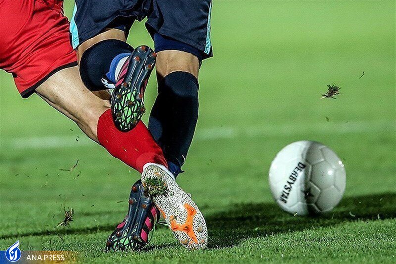 نقل و انتقالات زمستانی و سرد لیگ برتر؛ بازیکن 38 ساله بمب این روزهای فوتبال ایران نقل و انتقالات زمستانی و سرد لیگ برتر؛ بازیکن 38 ساله بمب این روزهای فوتبال ایران