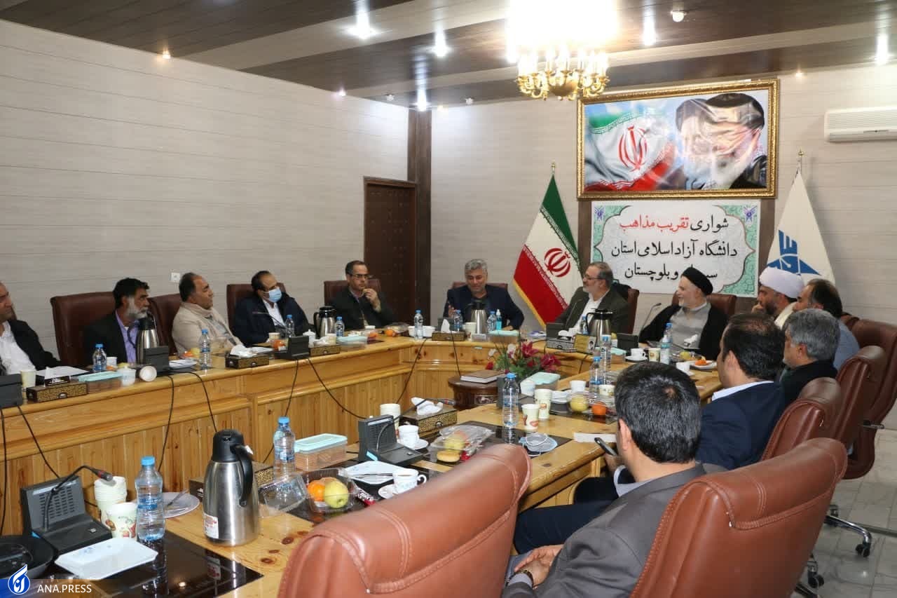 باید از سران طوایف و علمای شیعه و سنی در راستای تقریب مذاهب استفاده شود