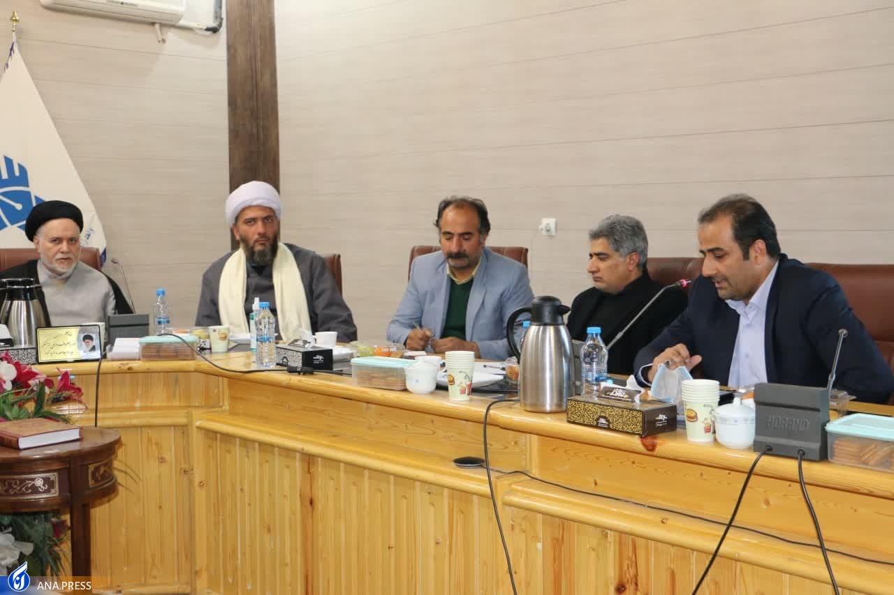 باید از سران طوایف و علمای شیعه و سنی در راستای تقریب مذاهب استفاده شود باید از سران طوایف و علمای شیعه و سنی در راستای تقریب مذاهب استفاده شود