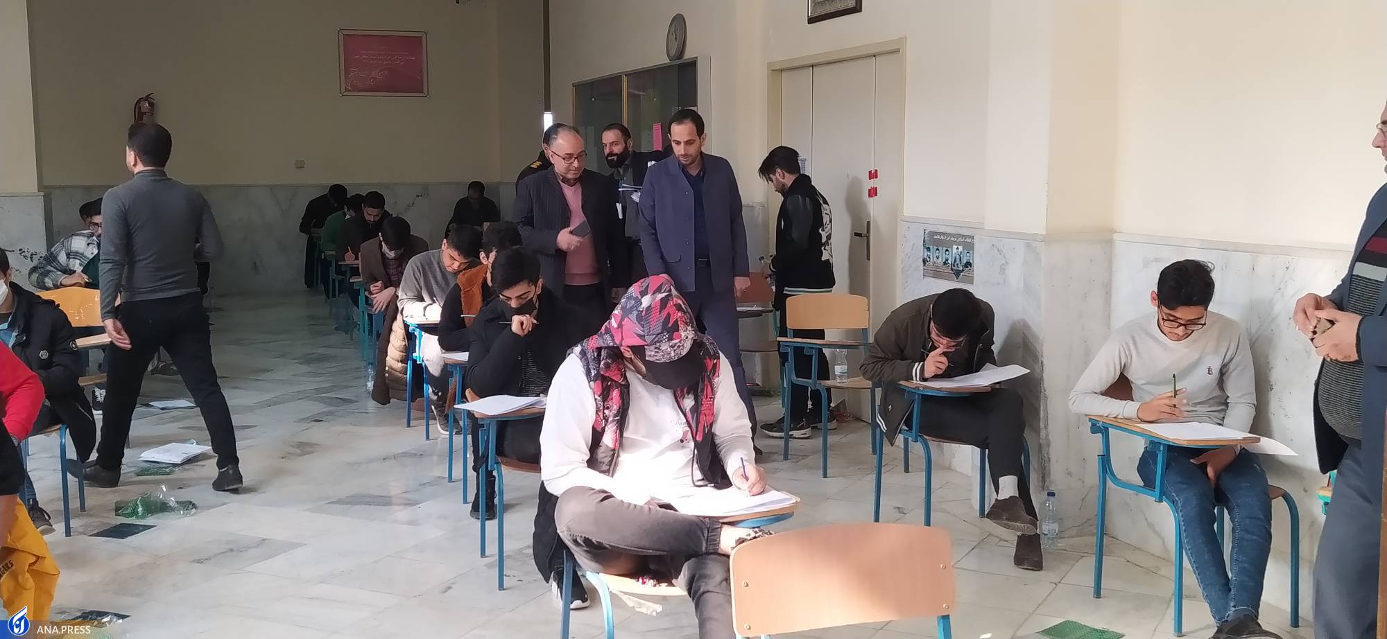 ماراتن نخستین مرحله آزمون سراسری ۱۴۰۲ در روزهای سرد زمستان