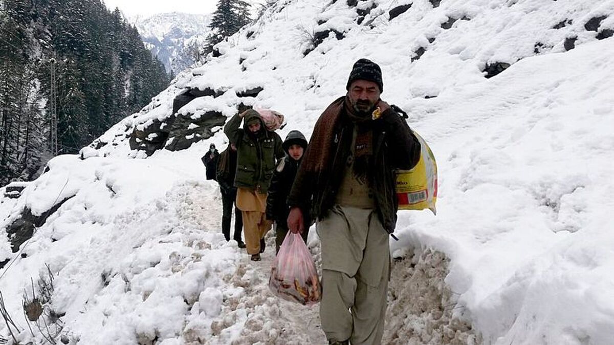 سرمای شدید در افغانستان جان 80 نفر را گرفت