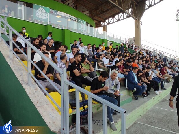 بماند/// پرسپولیس - آلومینیوم اراک بماند/// پرسپولیس - آلومینیوم اراک