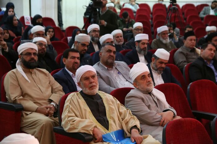 دشمن در وقایع اخیر به دنبال تجزیه ایران بود دشمن در وقایع اخیر به دنبال تجزیه ایران بود