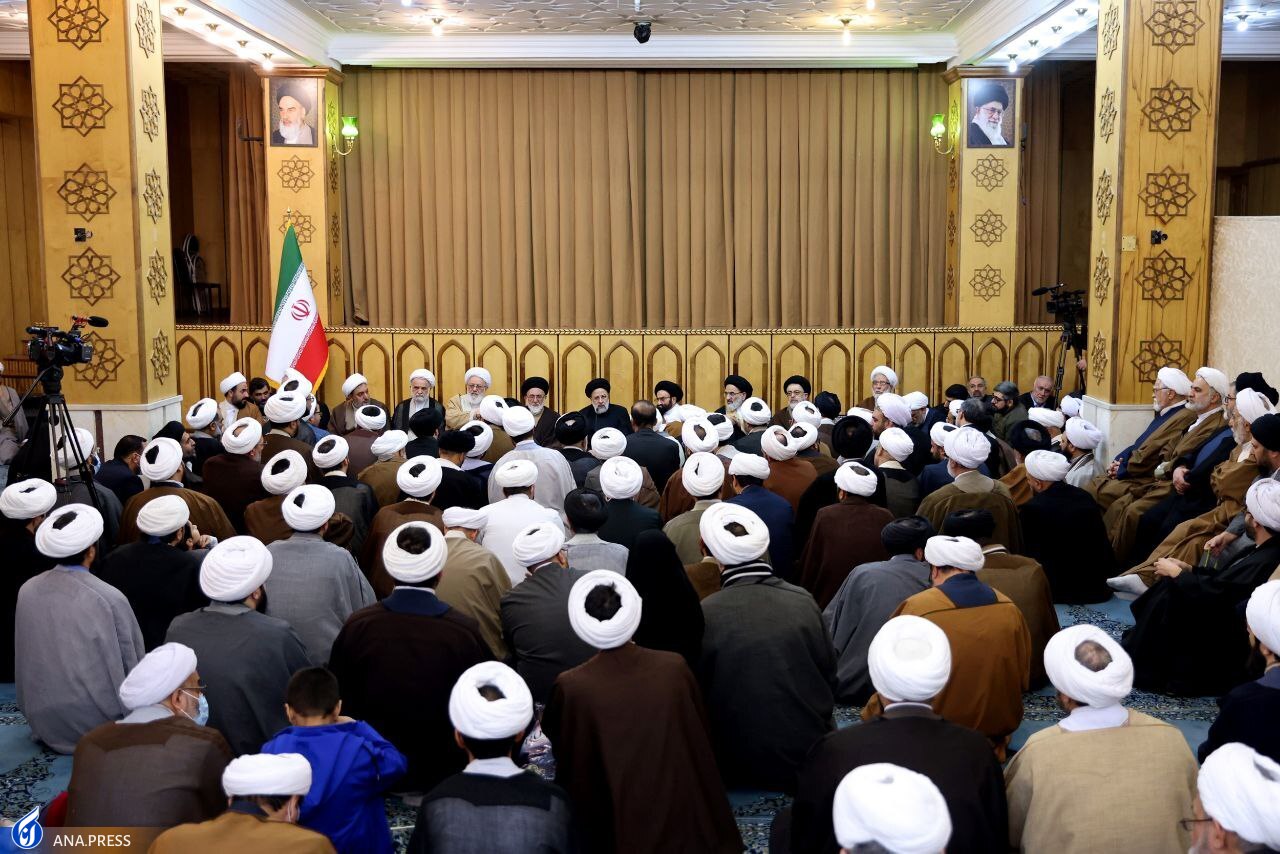 رئیسی: افشای ماهیت شایعهسازان تبدیل امید به یأس در جامعه ضروری است رئیسی: افشای ماهیت شایعهسازان تبدیل امید به یأس در جامعه ضروری است