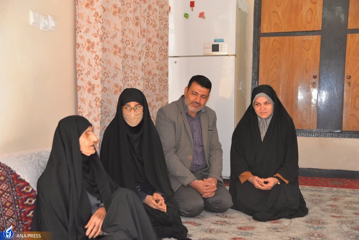 شادمانه دانشگاهیان دانشگاه آزاد در چهل و پنجمین بهار آزادی