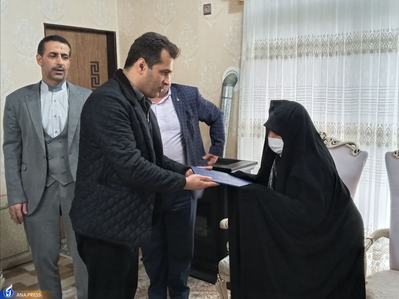 همگامی دانشگاهیان دانشگاه آزاد با جشنهای پیروزی انقلاب همگامی دانشگاهیان دانشگاه آزاد با جشنهای پیروزی انقلاب