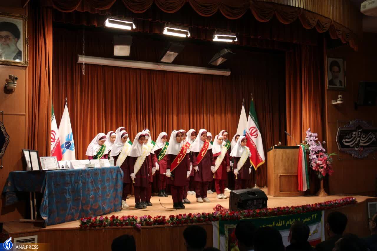 از برپایی نمایشگاه و نشست‌های تبیینی تا ادای دین به شهدا